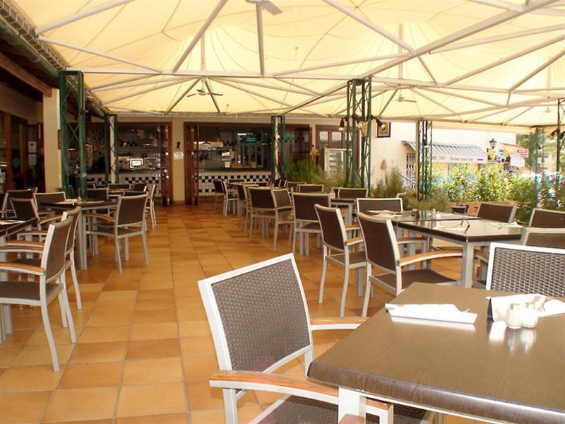 Globales Aparthotel Bouganvilla Sa Coma (Mallorca) Exterior foto